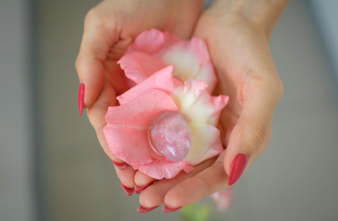 https://yoniwellness.ro/storage/1050/6b9319f4-0546-4e83-81f8-a573289baf2d.jpg